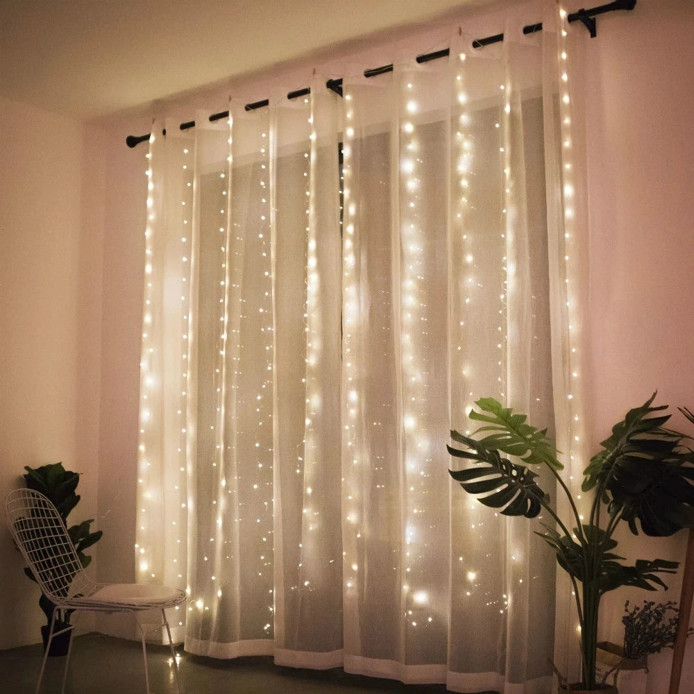 Christmas Curtain Lights Garland – Merry Christmas Indoor & Outdoor Festive Lighting Decoration