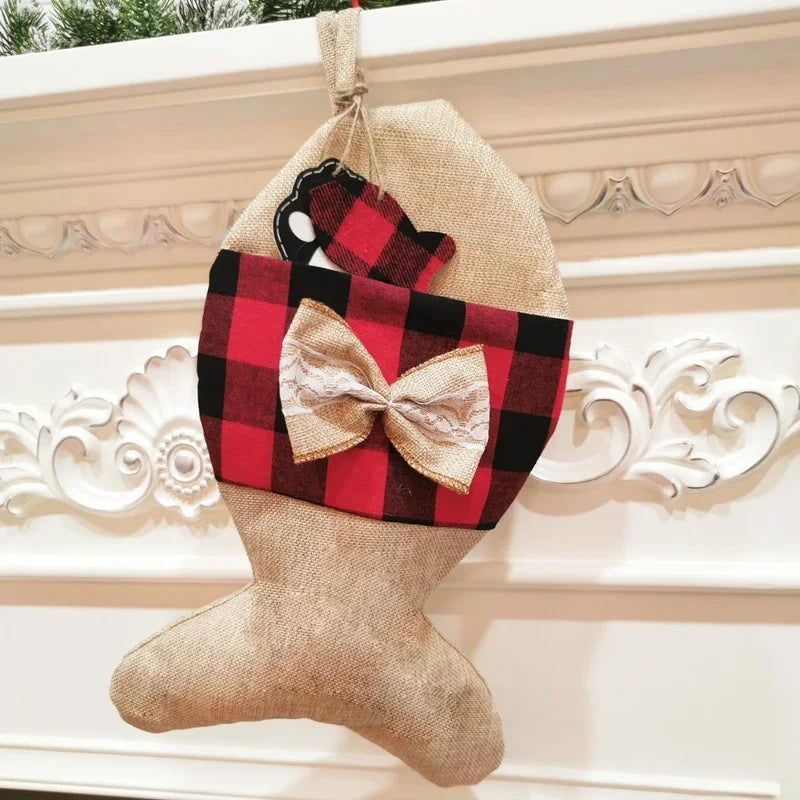 Christmas Pet Socks: Hanging Bone & Fish Tail Décor for Stairs, Handrails, and Fireplaces, Festive Holiday Decoration