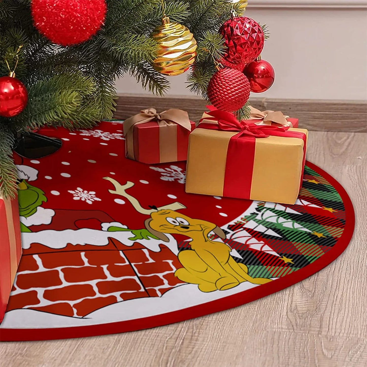  Merry Christmas Tree Skirt – Red & Green Soft Holiday Decoration, Perfect