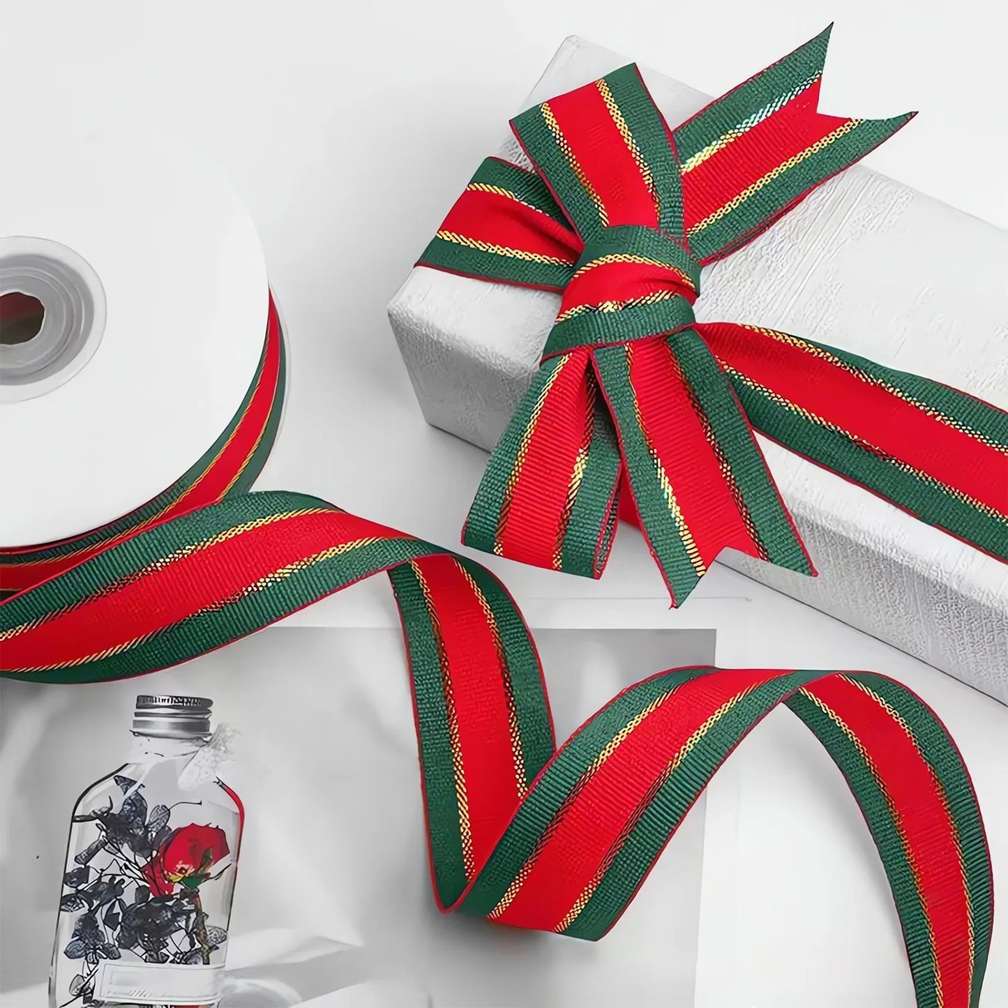 Christmas Red and Green Striped Webbing Ribbon: Festive Gift Packaging & Holiday Decoration