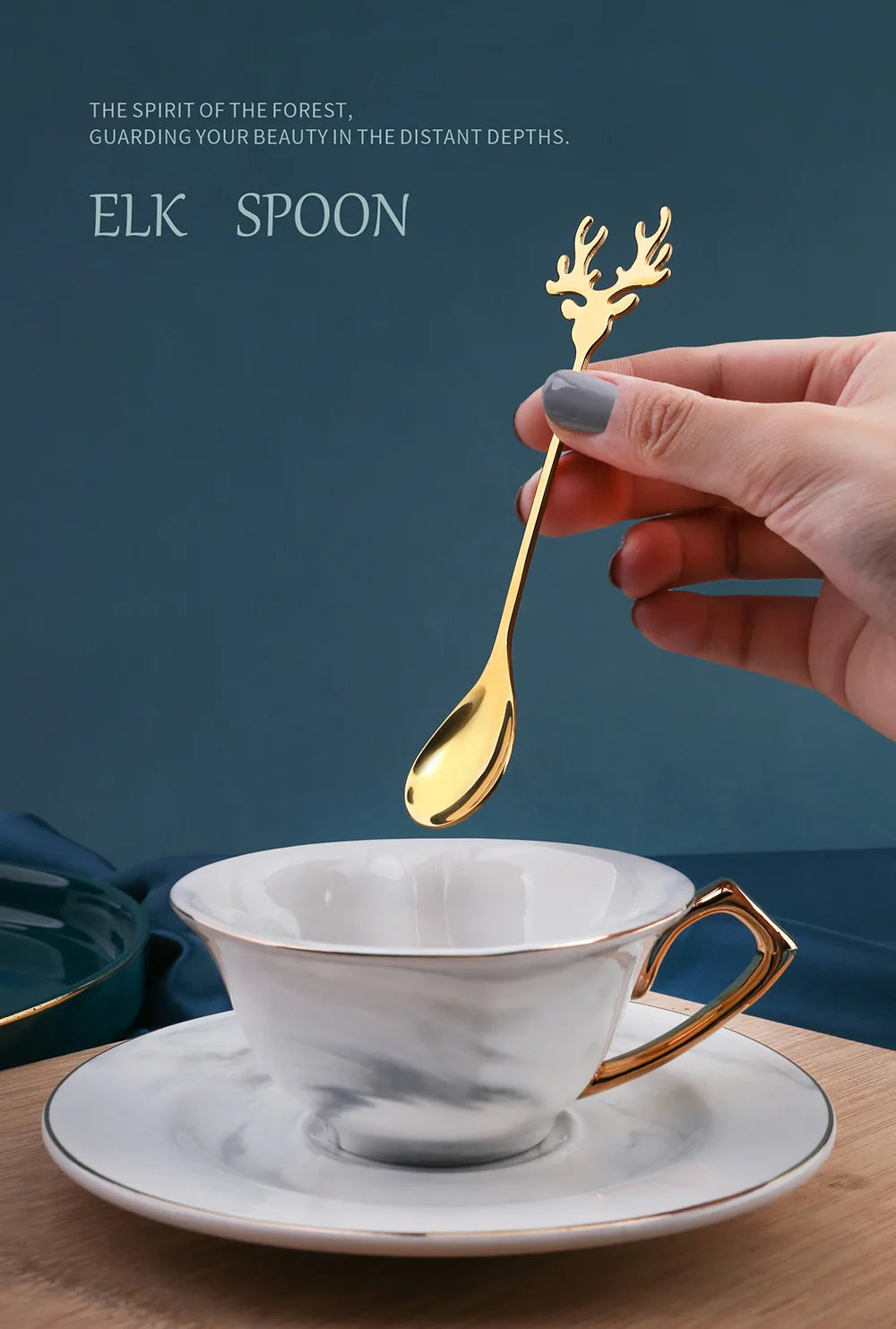 4PCS Christmas Elk Head Stainless Steel Coffee Spoons – Festive Table Decor & Holiday Gifts