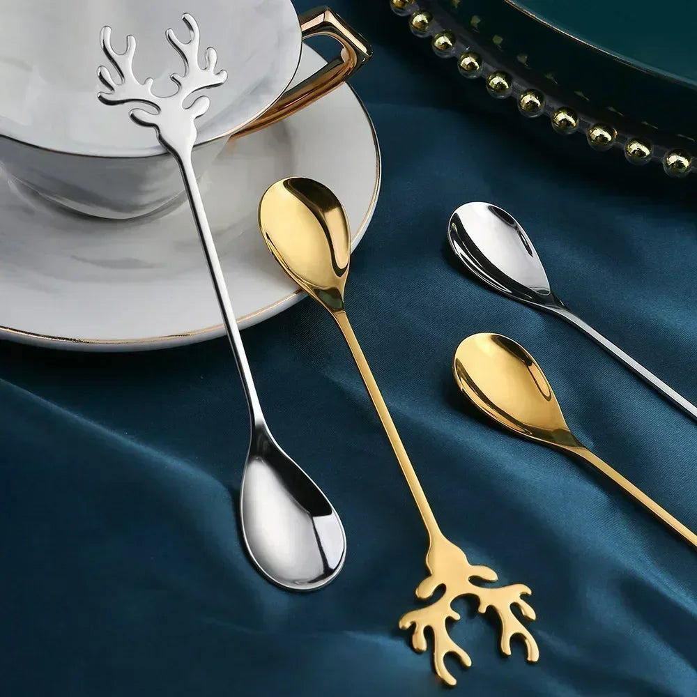 4PCS Christmas Elk Head Stainless Steel Coffee Spoons – Festive Table Decor & Holiday Gifts