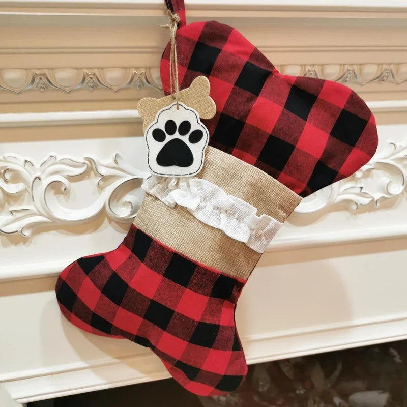 Christmas Pet Socks: Hanging Bone & Fish Tail Décor for Stairs, Handrails, and Fireplaces, Festive Holiday Decoration